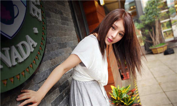 阳山想找一个女性生孩子给报酬-｛找个女人生孩子多少钱｝