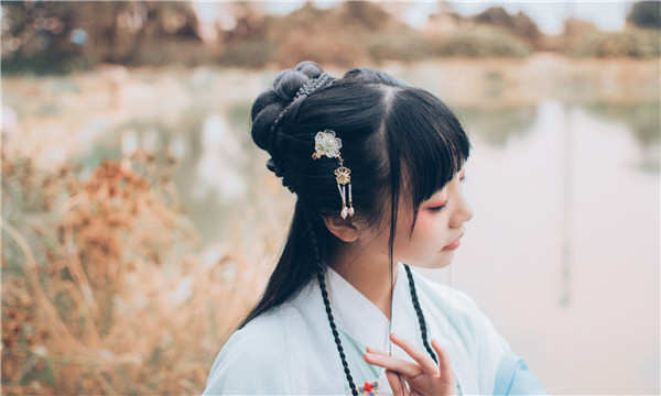 阳山在寻找合适的三代试管助孕医院时，你可能会有很多疑问，尤其是作为不孕不育患者的家庭，如何能顺利代怀生子成了重中之重的问题。根据《2025年中国不孕不育调查报告》，中国的育龄夫妇不孕不育率已上升至12.5%-18.2%，患者人数约为5000万至6060万，说明这个问题愈发严重。